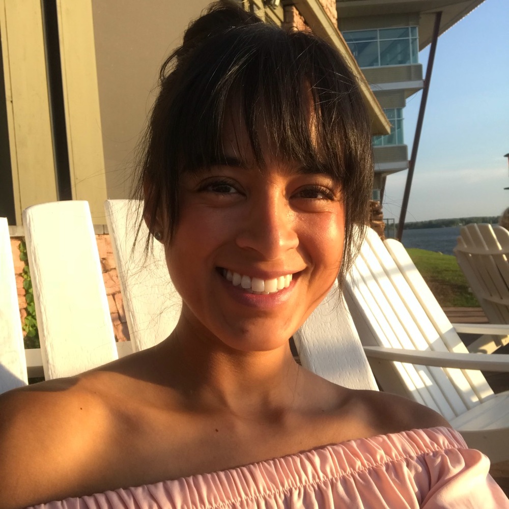 Meet your Posher, Danica